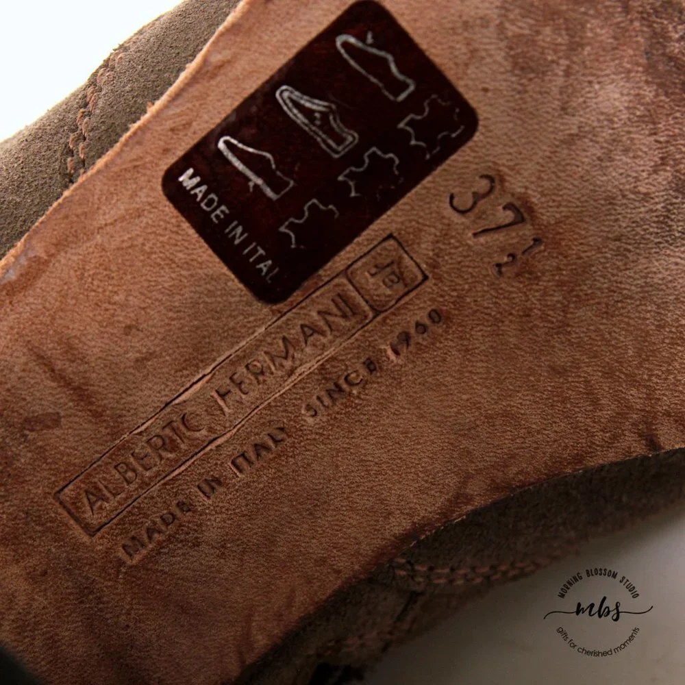 Alberto‎ Fermani Suede Side Zip Heeled Ankle Boots in Tan Women Size 7